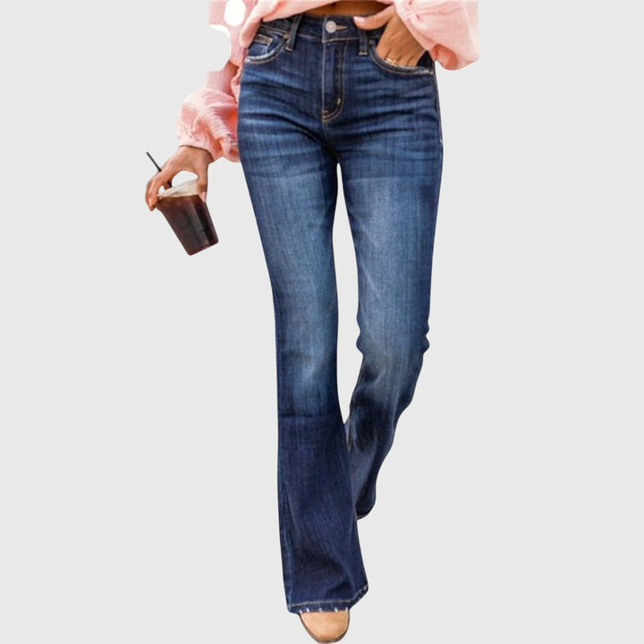 Julia | Women&