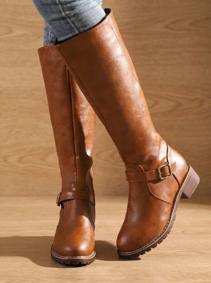 Lucy | Women&