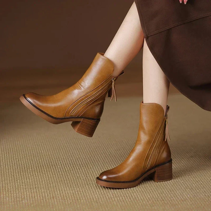 Nell | Women&