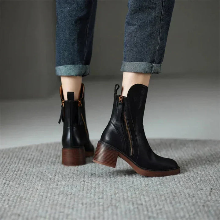 Nell | Women&