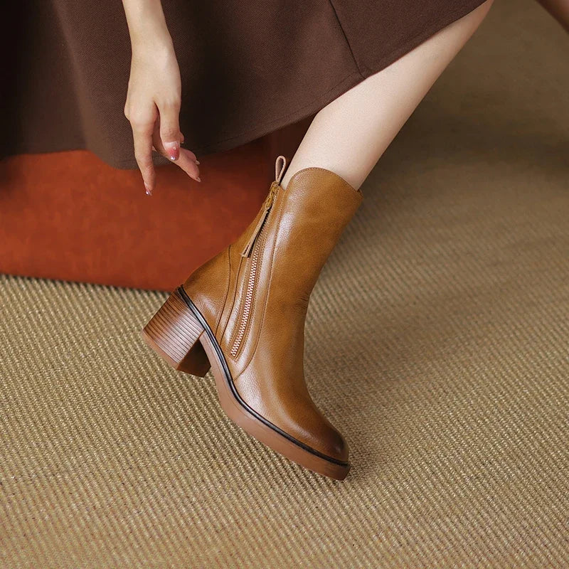 Nell | Women&